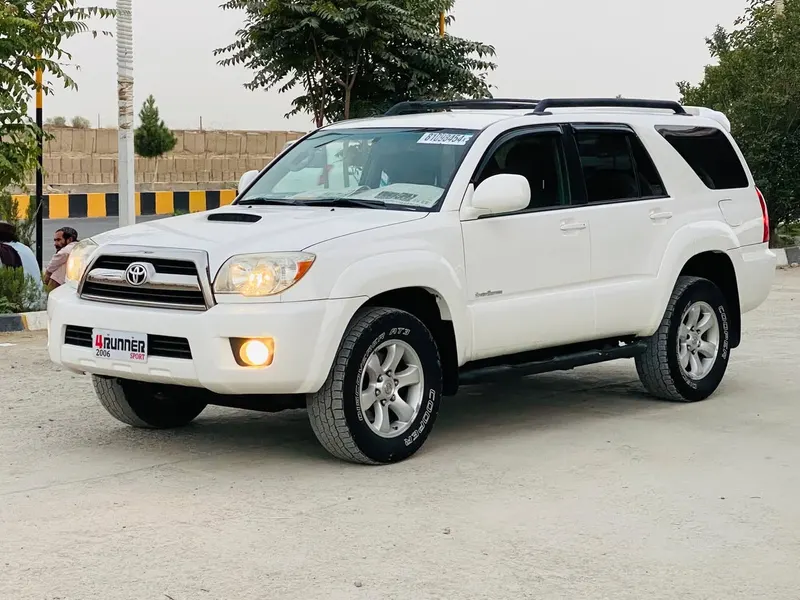 Toyota 4 Runner 2006 (1)