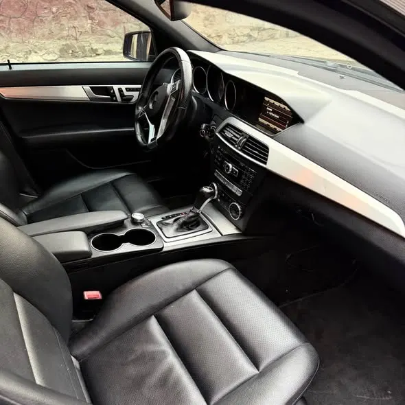 Mercedes-Benz 2013 (4)