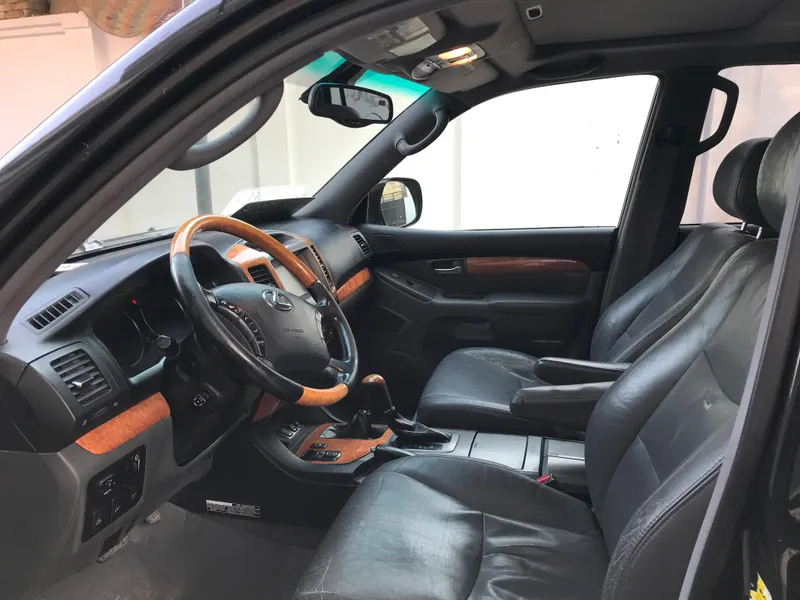 Toyota Land Cruiser Prado 2004 (3)