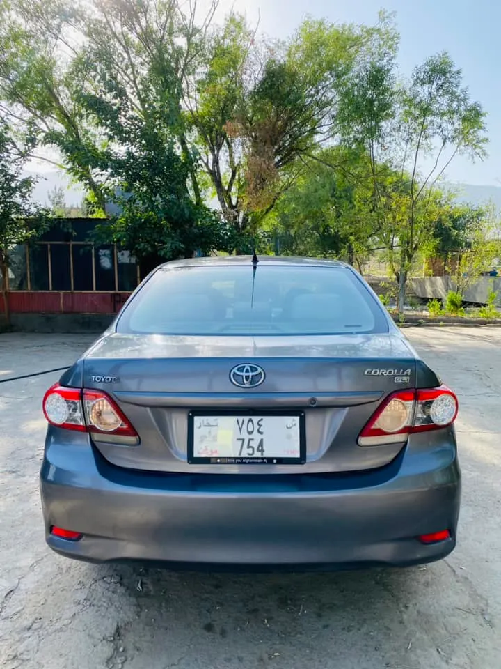Toyota Corolla 2011 (3)