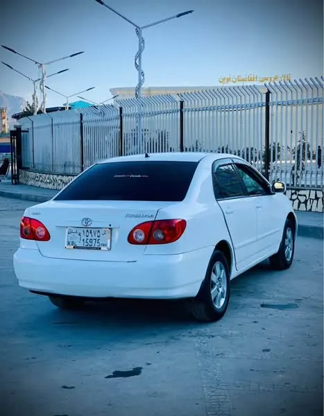 Toyota Corolla LE 2005 (3)