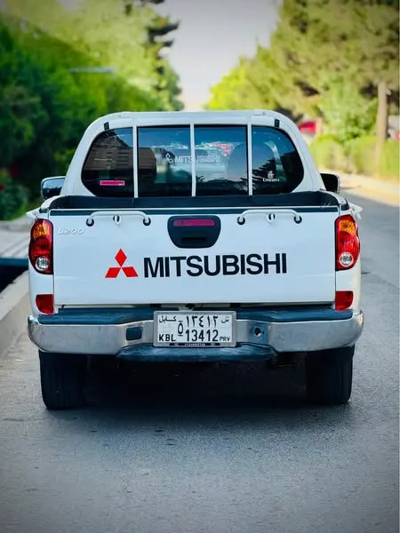 Mitsubishi 2007 (3)