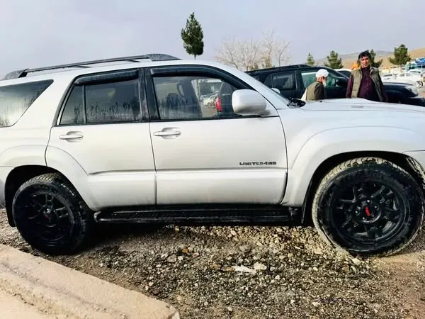 Toyota 4Runner 2003 (1)