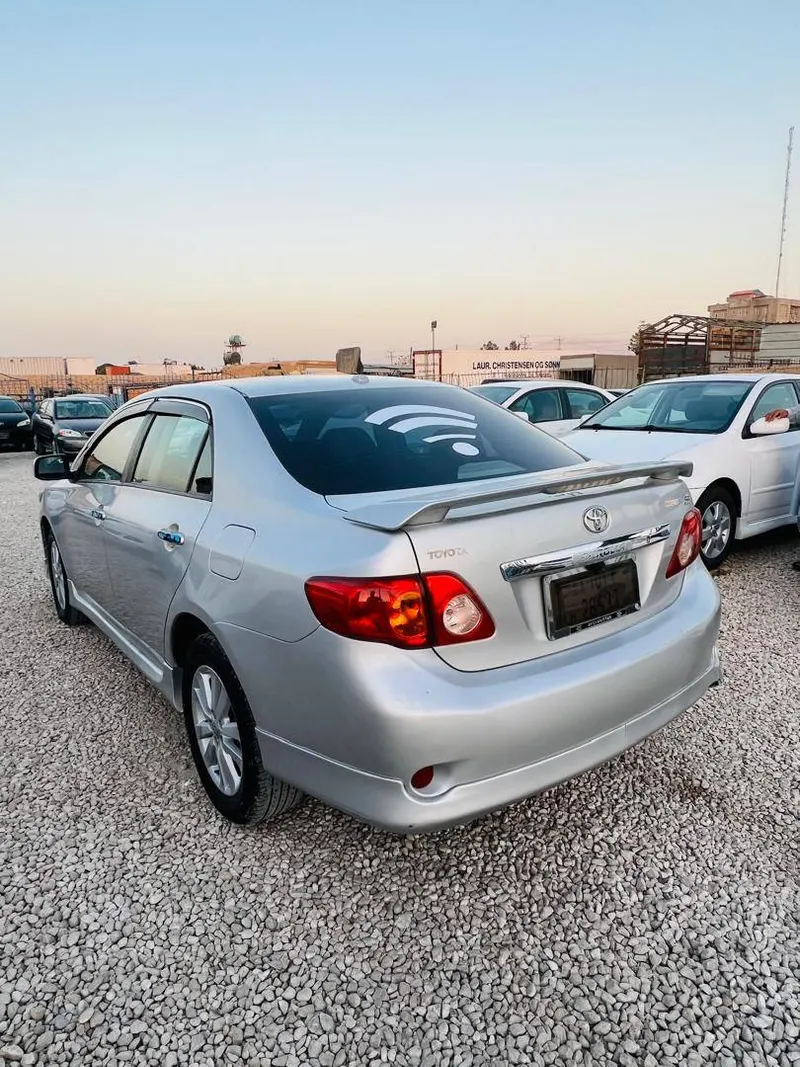Toyota Corolla 2010 (3)