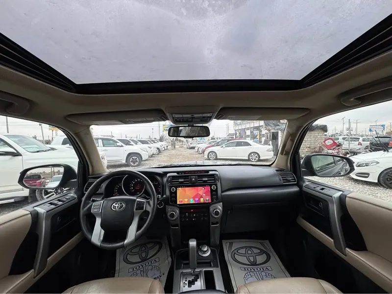 Toyota 4 Runner 2010 (4)