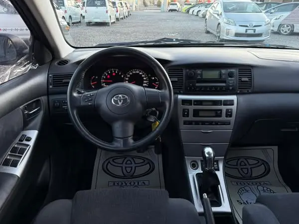 Toyota Fielder 2004 (4)