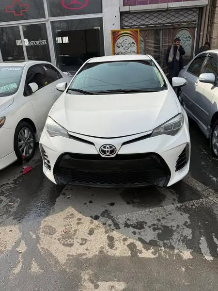 Toyota Corolla 2016 (1)