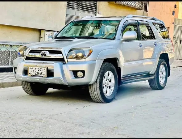 Toyota 4 Runner 2005 (1)