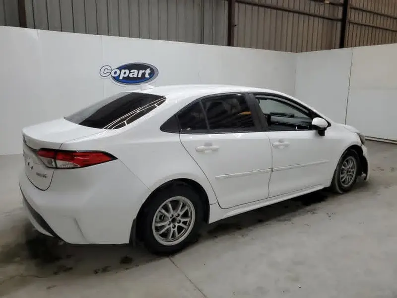 Toyota Corolla 2023 (2)