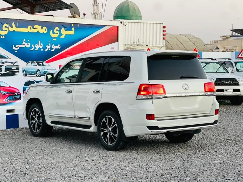 Toyota 2012 (2)