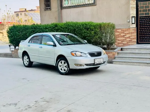 Toyota Corolla 2005 (2)