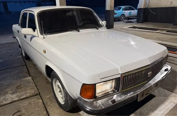 GAZ Volga (2)