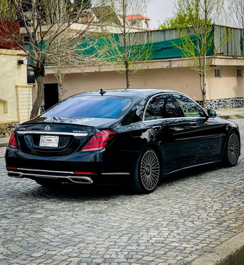 Mercedes-Benz (3)