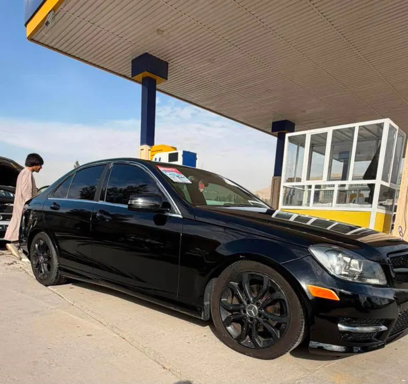 Mercedes-Benz 2013 (2)