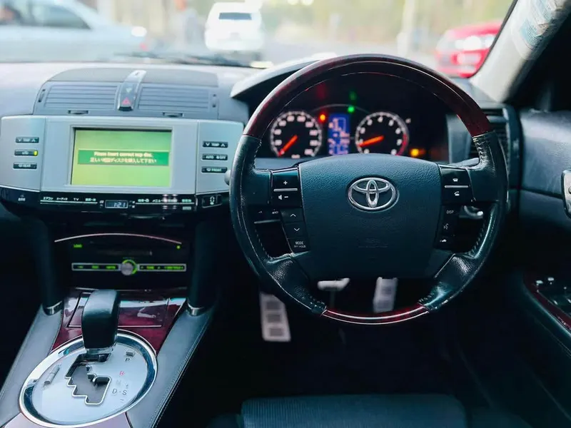Toyota Mark X 2005 (4)