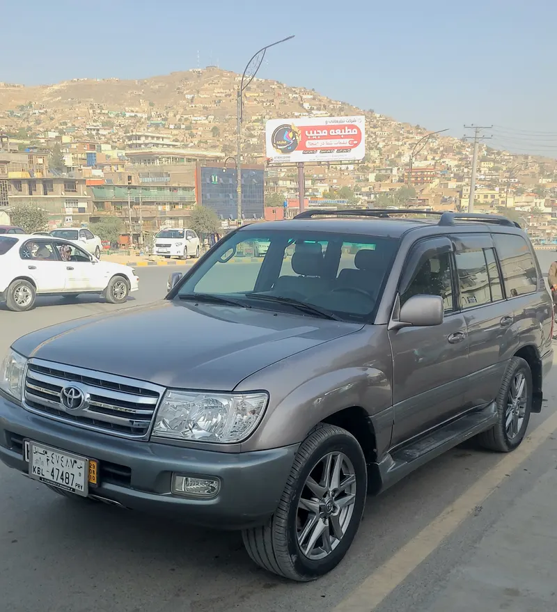 Toyota Land Cruiser V8 2005 (7)