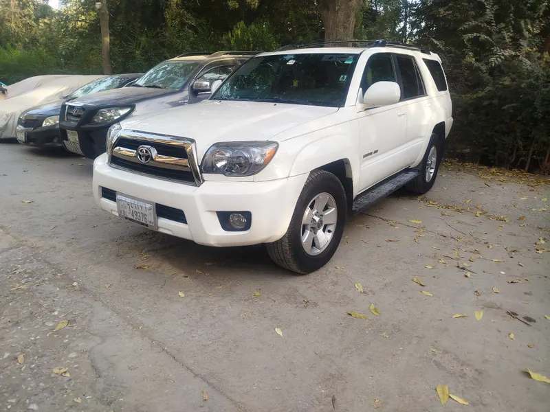 Toyota 4 Runner 2005 (1)