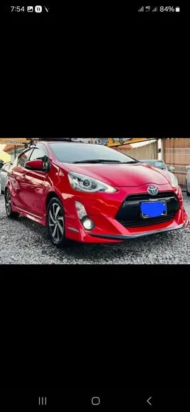 Toyota Aqua 2016 (2)