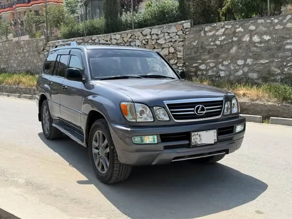 Lexus 470 2006 (2)