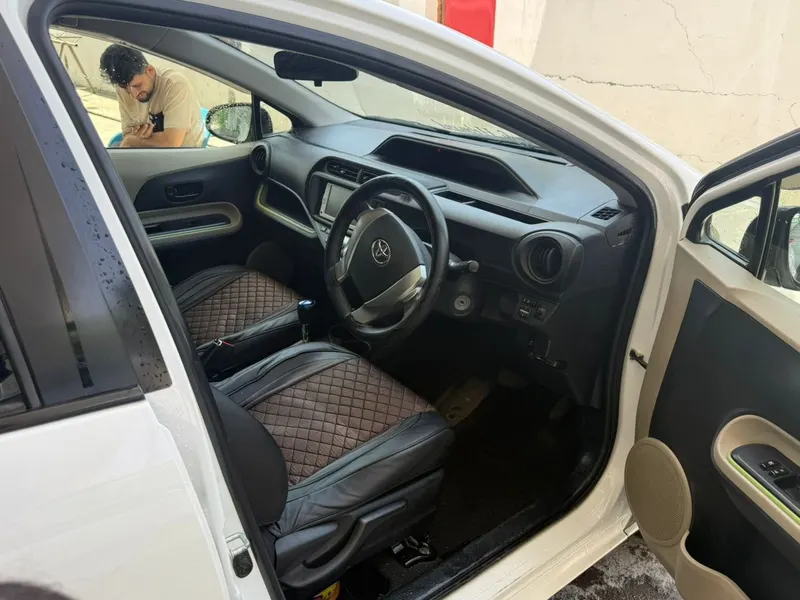 Toyota 2012 (3)