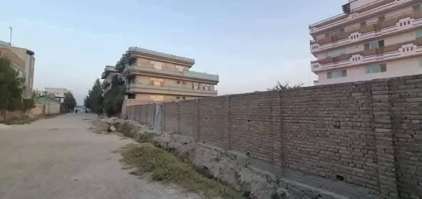Walled Plot (2)
