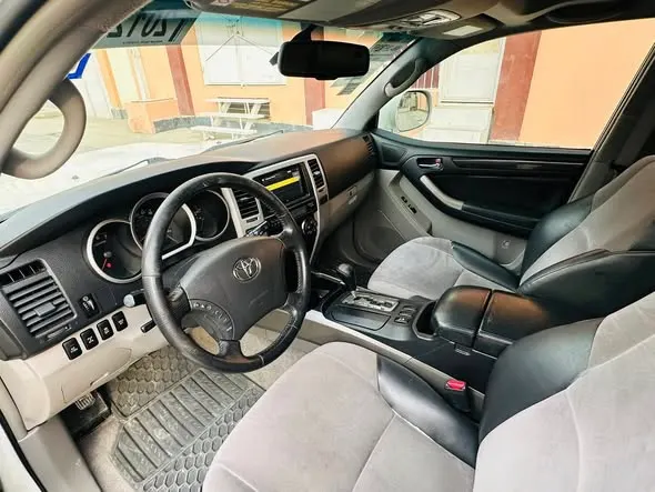 Toyota 4 Runner 2008 (4)