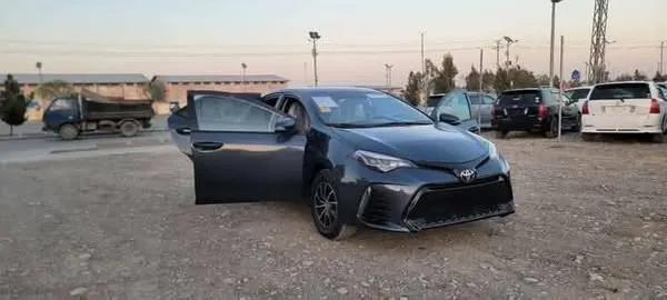Toyota Corolla 2018 (2)