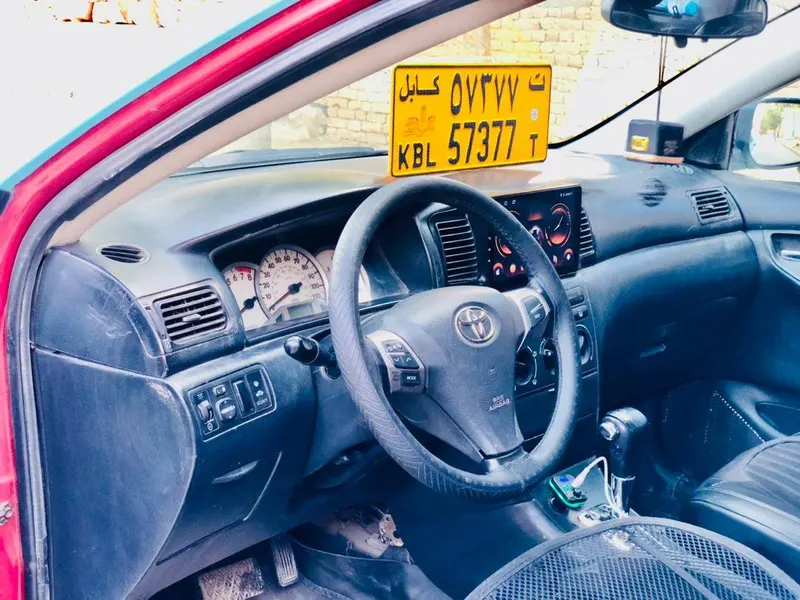 Toyota Corolla 2005 (4)