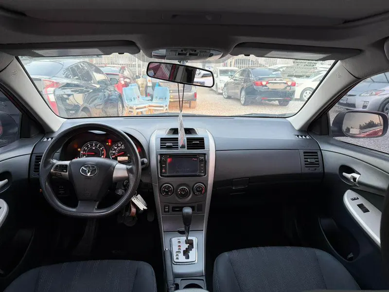 Toyota Corolla 2013 (3)