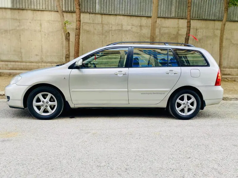 Toyota Fielder 2005 (2)