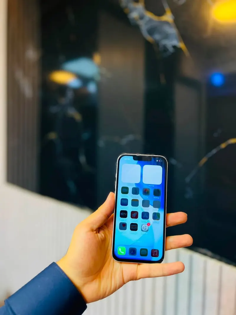 iPhone 14 128GB (1)