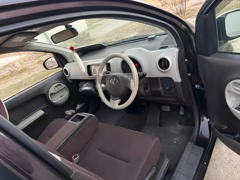 Toyota Passo 2013 (4)