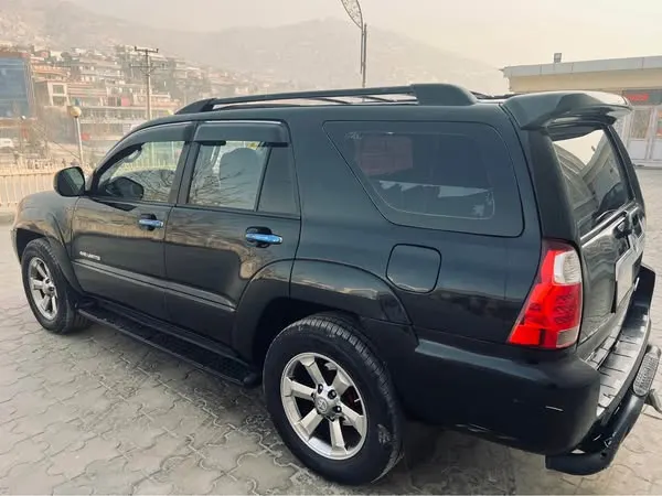 Toyota 4Runner Limited 2005 (3)