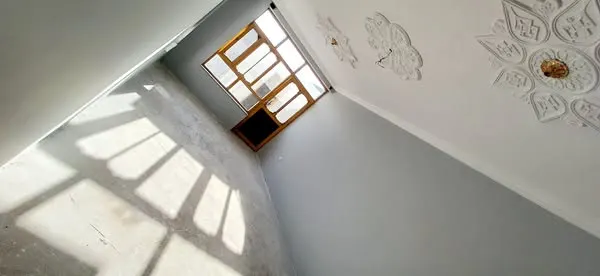 خانه برای فروش، 4 اتاق، 2.5 بسوه، ناحیه 8 (2)