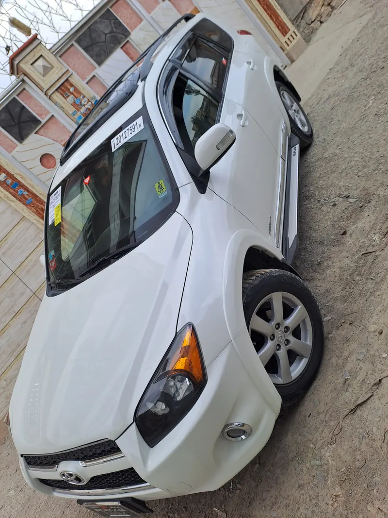 Toyota RAV4 (5)