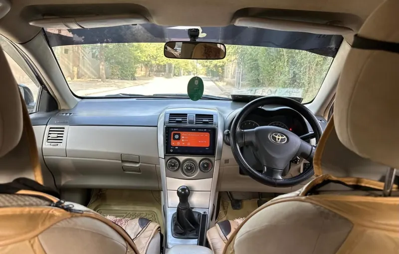 Toyota Corolla 2013 (3)