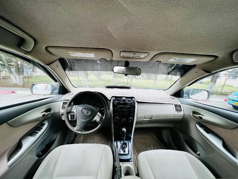 Toyota Corolla 2009 (4)