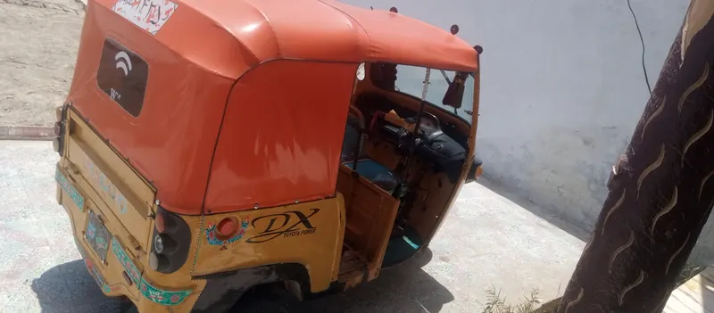 Piaggio Rickshaw (4)