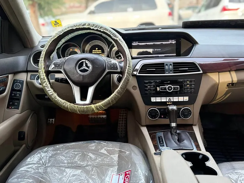 Mercedes-Benz 2013 (4)