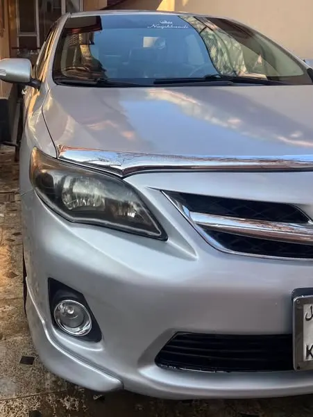 Toyota Corolla 2010 (2)
