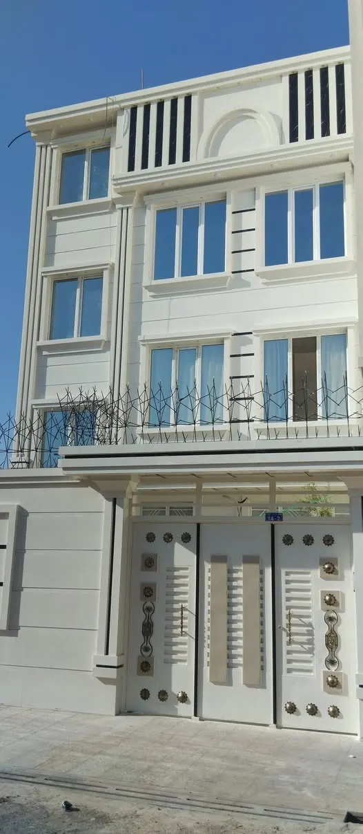 د پلورنې درې پوړیز کور، 166 m²، ناحیه 12، هرات (3)