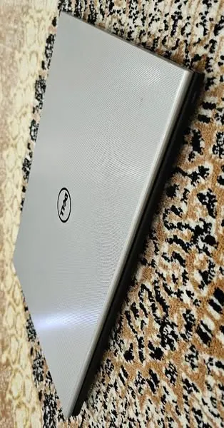 Laptop DELL 500 GB (2)