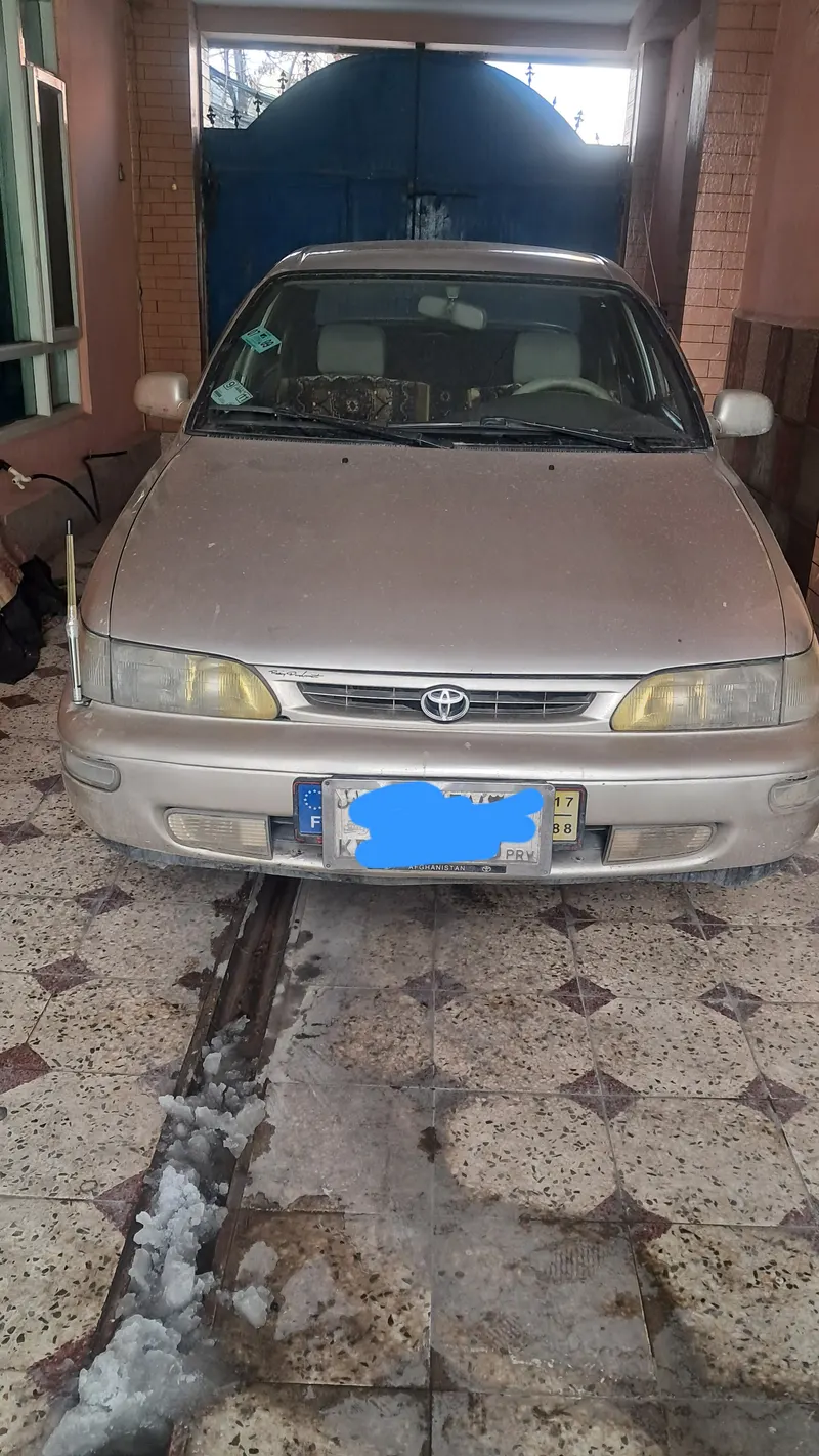 تویوتا کرولا 1997 – طلایی (مدل کانادایی) (6)
