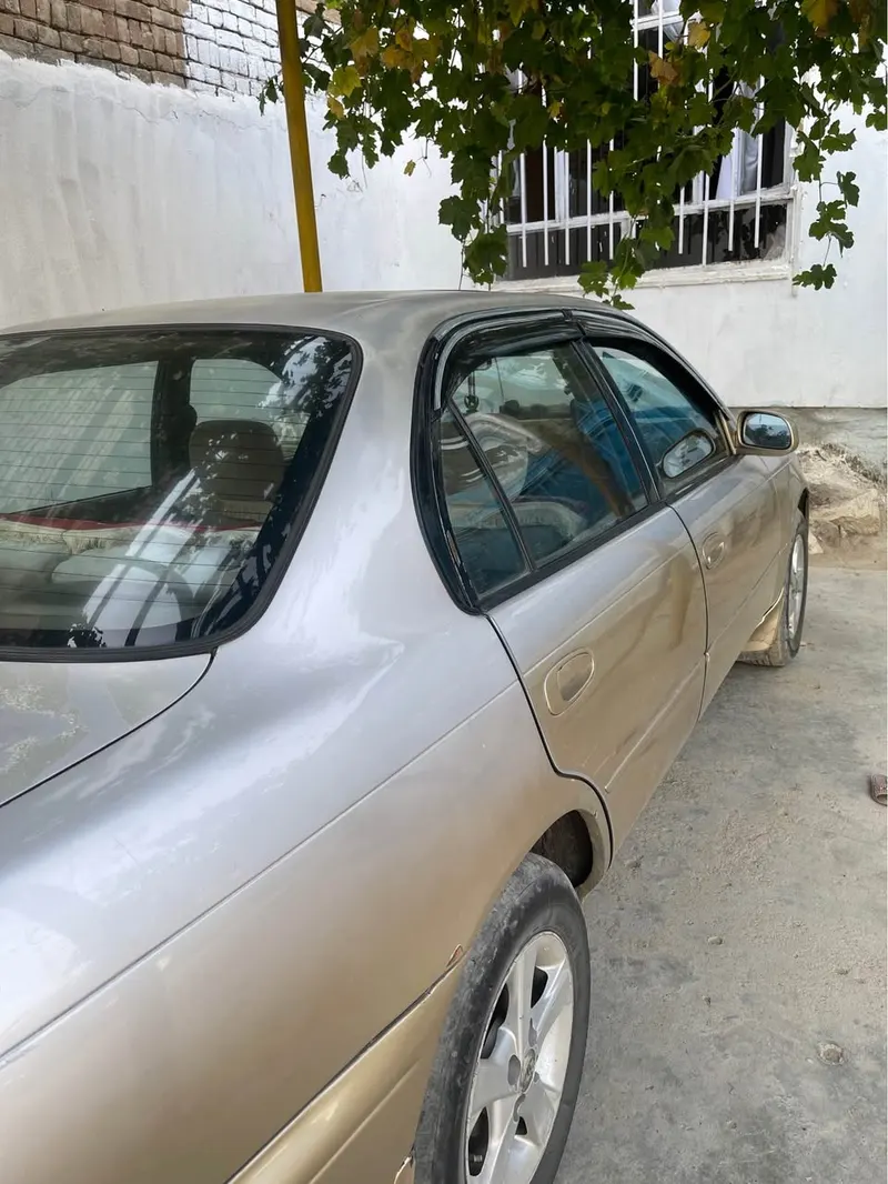 Toyota Corolla 1996 (3)