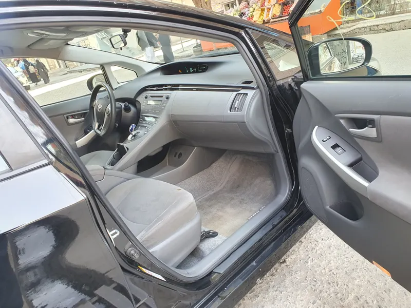 Toyota prius 2010 (4)