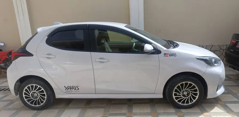 Toyota Yaris 2020 (1)