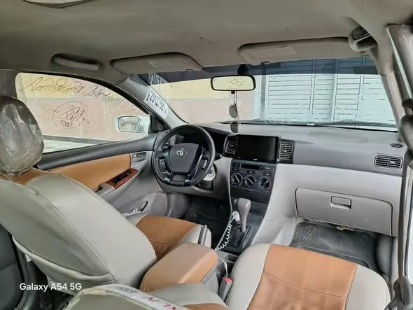 Toyota Corolla 2006 (4)