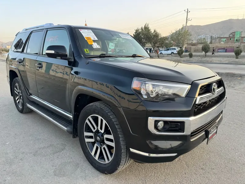 Toyota 4 Runner 2011 (1)
