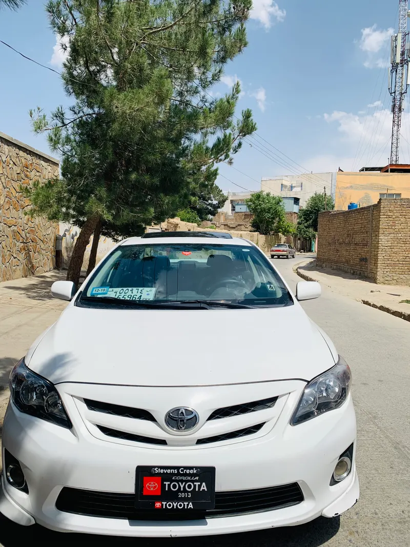 Toyota Corolla 2012 (1)
