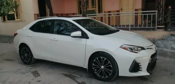 Toyota Corolla 2014 (1)